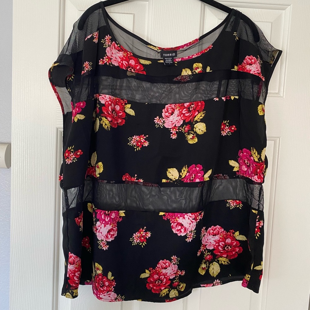 Torrid floral shirt